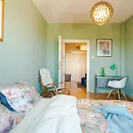 Appartement Art-ament, A Unique Flat *