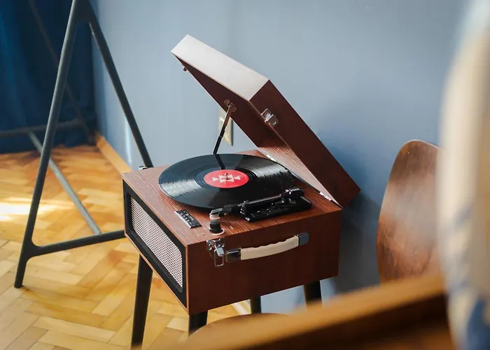 Art-ament, A Unique Flat 索菲亞